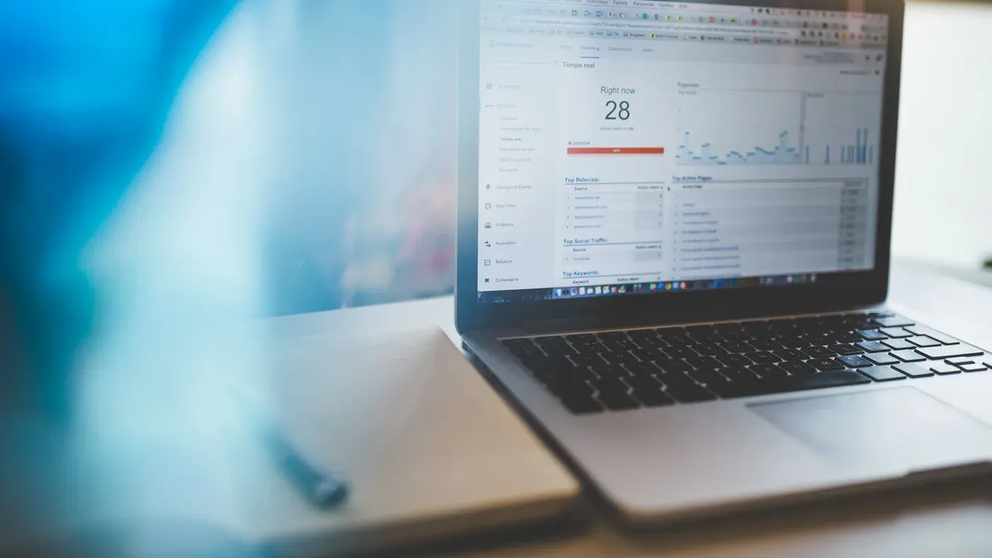 Отчет с графики за трафик в Google Analytics
